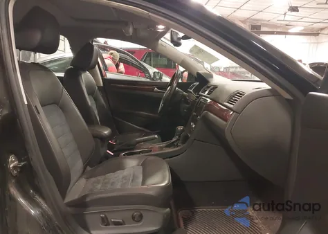 2013 Volkswagen Passat 2.0L Tdi Sel Premium from USA, damaged, VIN 1VWCN7A39DC146639